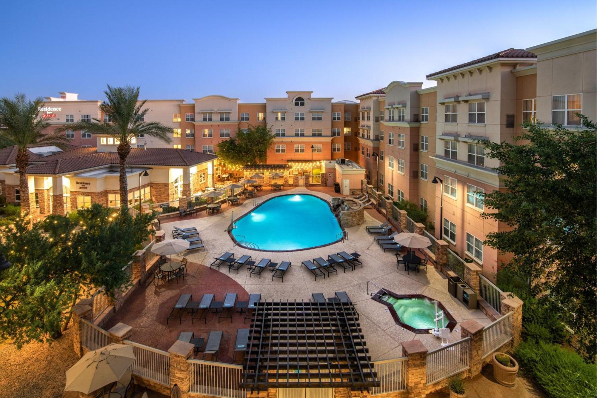 Springhill Suites Phoenix Glendale Sports & Entertainment District Екстериор снимка
